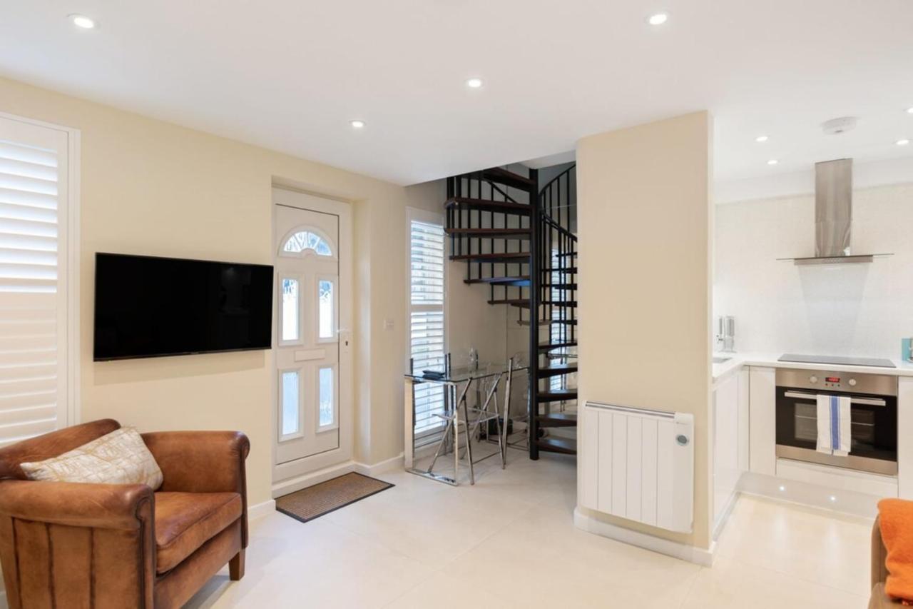 Bright 1 Bedroom Apartment Near Edgware Road Londra Esterno foto